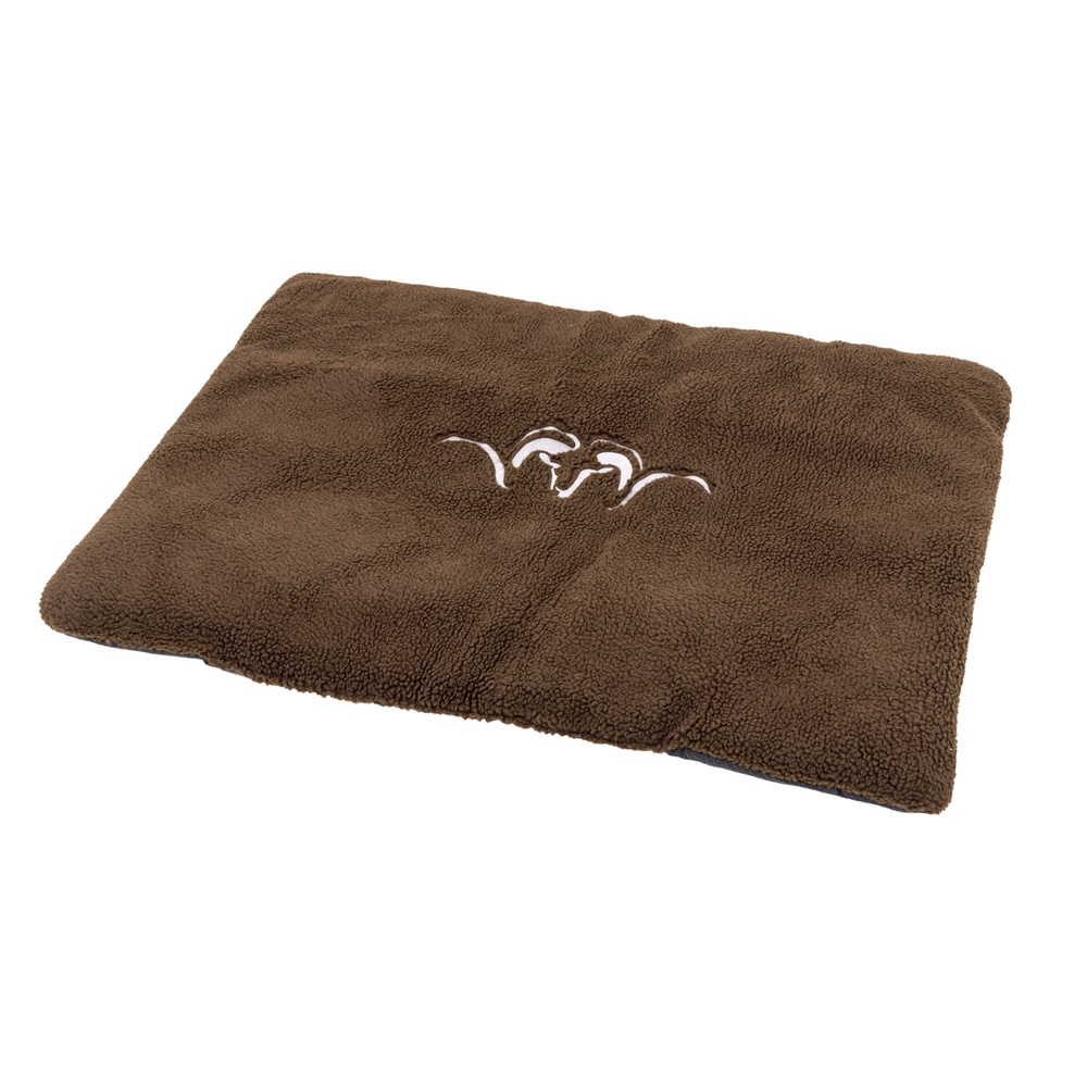 braune Hundedecke von Blaser mit gesticktem Agali Muster