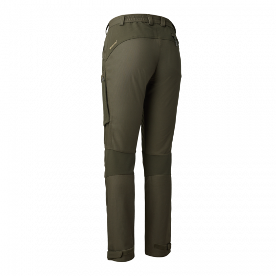 Eine Deerhunter Jagdhose Ann Extreme für Damen mit vielen Taschen auf weißem Hintergrund.