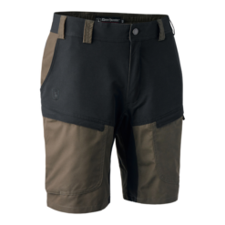Die Deerhunter Herren Shorts Strike in Fallen Leaf mit schwarzen Elementen im Schritt. 5 Taschen, Gürtelschlaufen. Bild auf weißem Hintergrund.