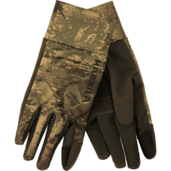 Die Härkila Jagdhandschuhe Deer Stalker Camo im Tarnmuster mit gummierter Innenfläche und freiem Schießfinger auf weißem Hintergrund.