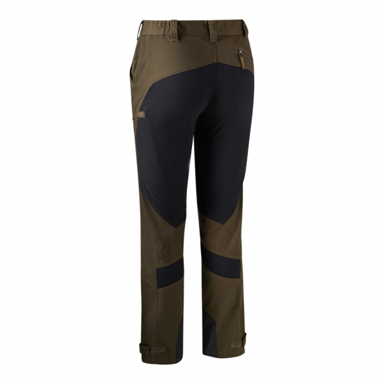 Deerhunter Damen Jagdhose Lady Roja in der Farbe Fallen Leaf verfügt über verstellbare Beinabschlüsse sowie viele Taschen und ist wasserabweisend. Bild auf weißem Hintergrund.