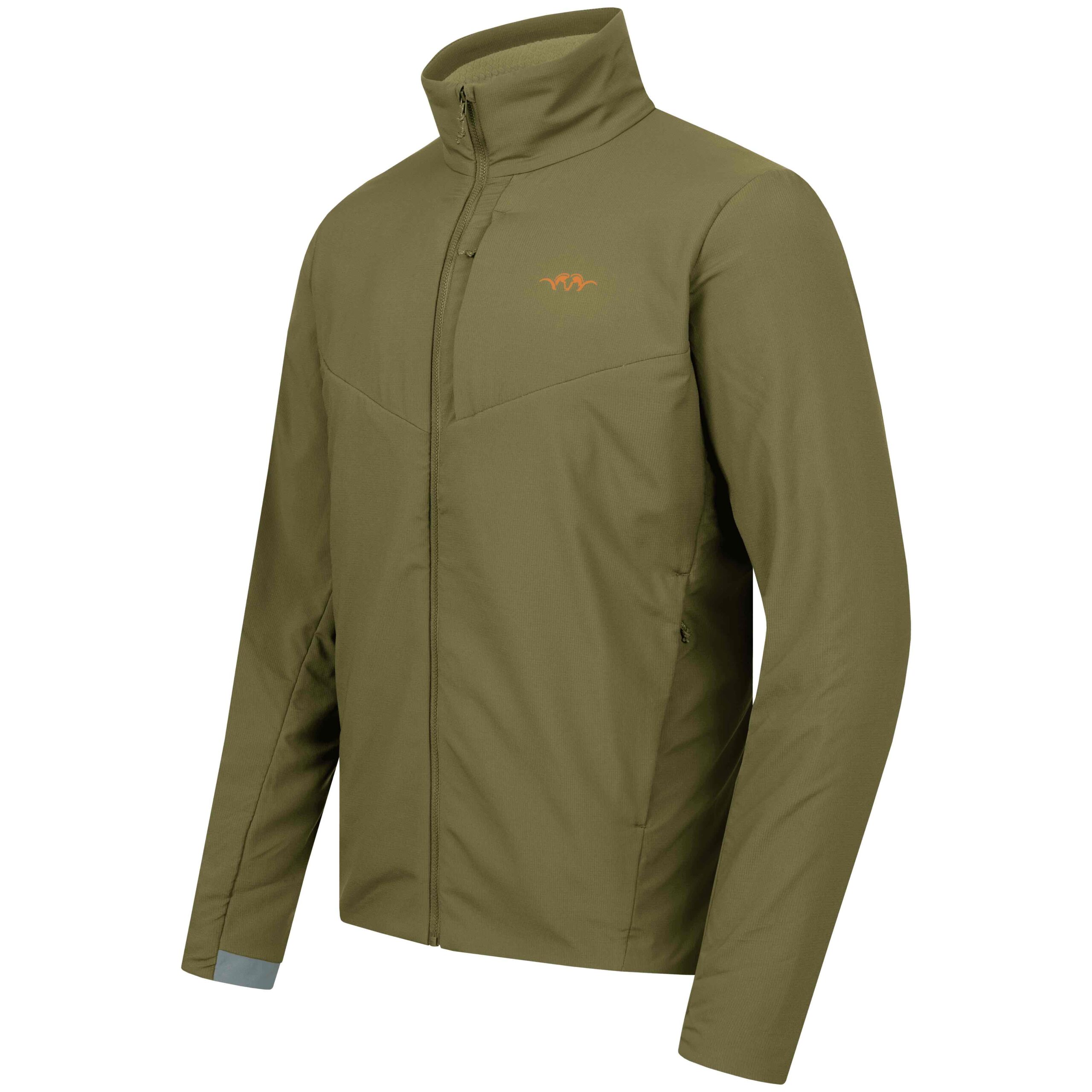 blaser-herren-stretch-jagdjacke-alpha ie Blaser Herren Stretch Jagdjacke Alpha in dunkeloliv aus geräuscharmen und sehr leichtem POLARTEC Stretch Material. Atmungsaktiv, wasser- und winddicht mit vielseitigen Taschen. Bild auf weißem Hintergrund.