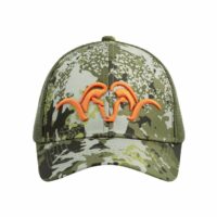blaser-huntec-trucker-kappe Die Blaser HunTec Trucker Kappe ist atmungsaktiv mit Netzfutter und schützt vor Sonne. In der Farbe Camo mit Argali-Logo in Orange, auch in Oliv erhältlich. Bild auf weißem Hintergrund.
